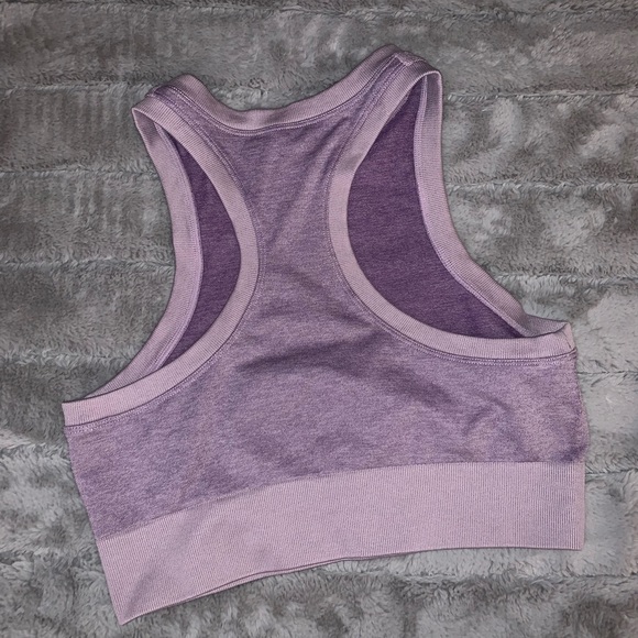 Hurley workout crop top in lavender - Picture 2 of 4